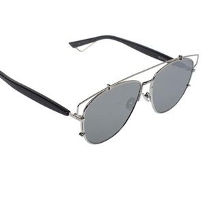 Christian Dior Technologic Aviator Sunglasses in Silver, Tinted